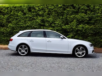 Used Audi A4 2015 for sale - 77331183: Photo