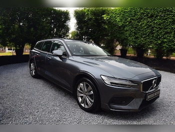 2018 (18) - 2.0 D4 [190] Momentum 5dr Auto