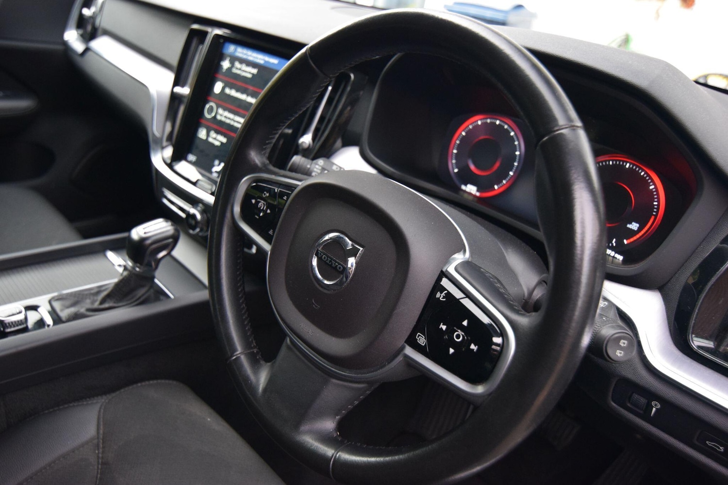 Used Volvo V60 2018 for sale - 77081718: Photo 22