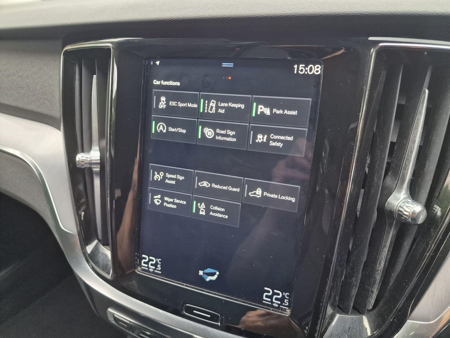 Used Volvo V60 2018 for sale - 77081718: Photo 33