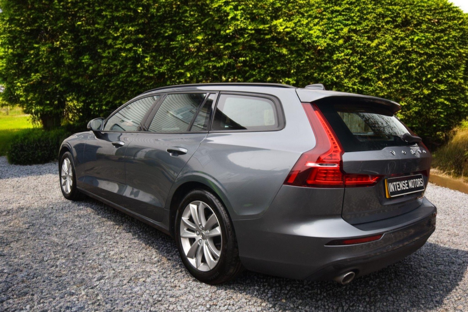 Used Volvo V60 2018 for sale - 77081718: Photo 5