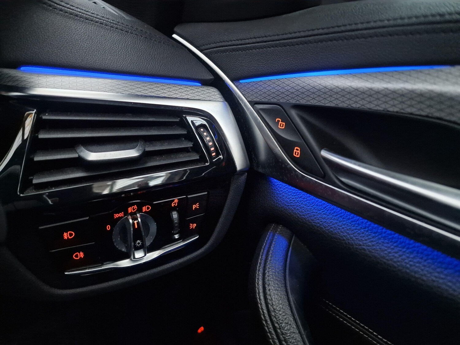 Used BMW 5 Series 2018 for sale - 77575032: Photo 59