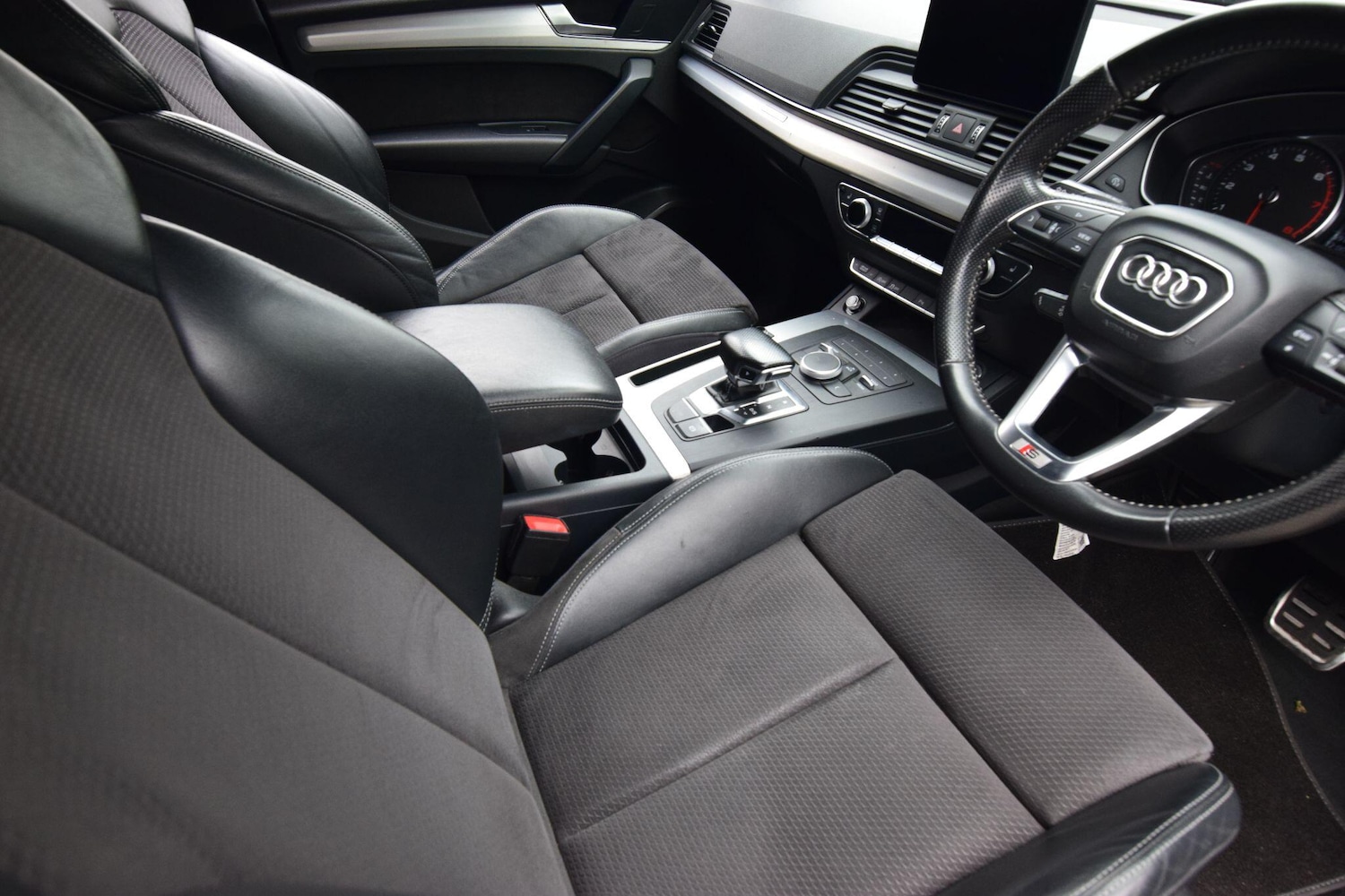 Used Audi Q5 2017 for sale - 76753028: Photo 10