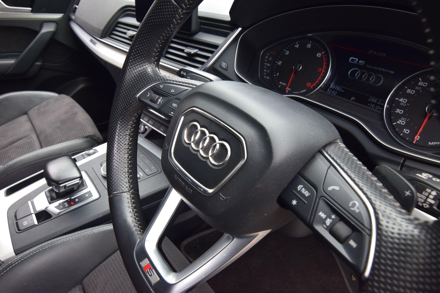 Used Audi Q5 2017 for sale - 76753028: Photo 13