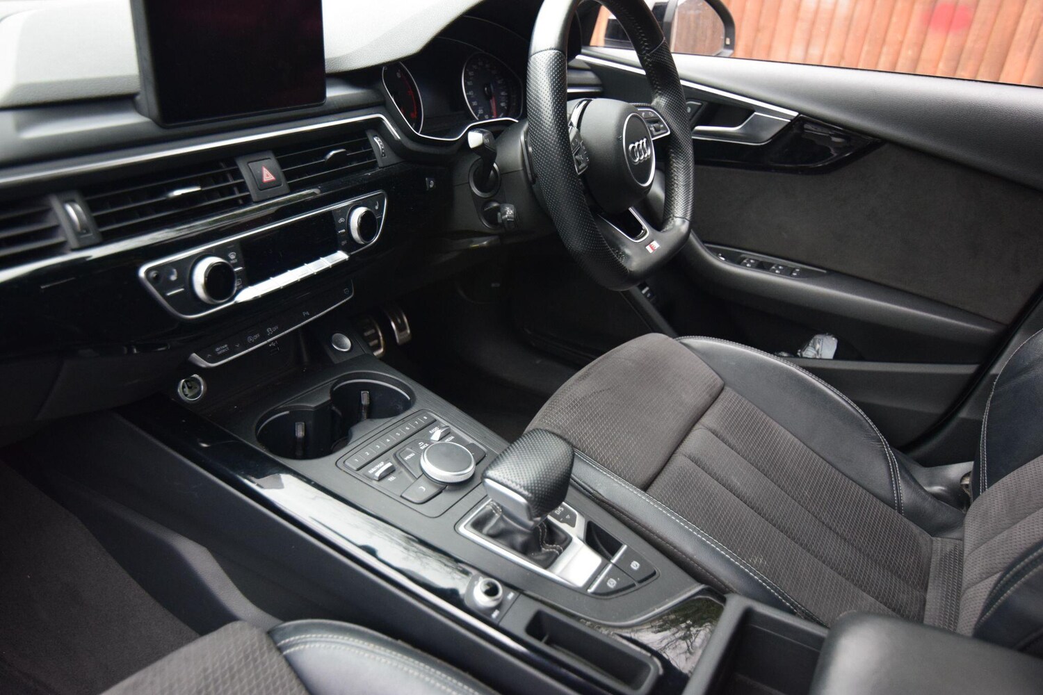 Used Audi A4 Avant for sale - 77670810: Photo 12