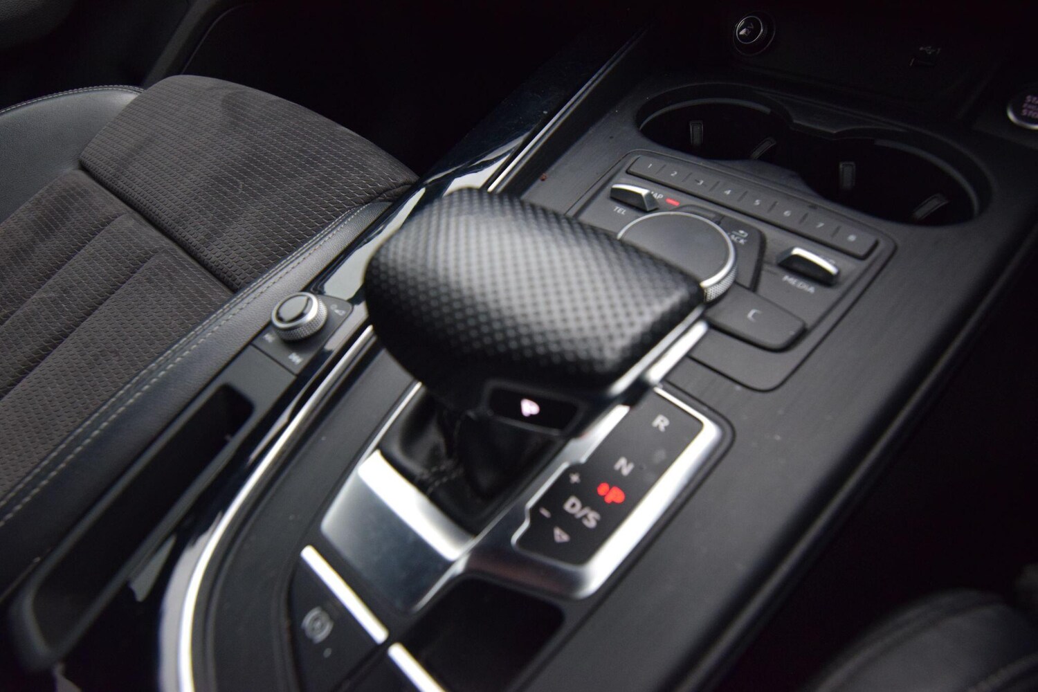 Used Audi A4 Avant for sale - 77670810: Photo 18