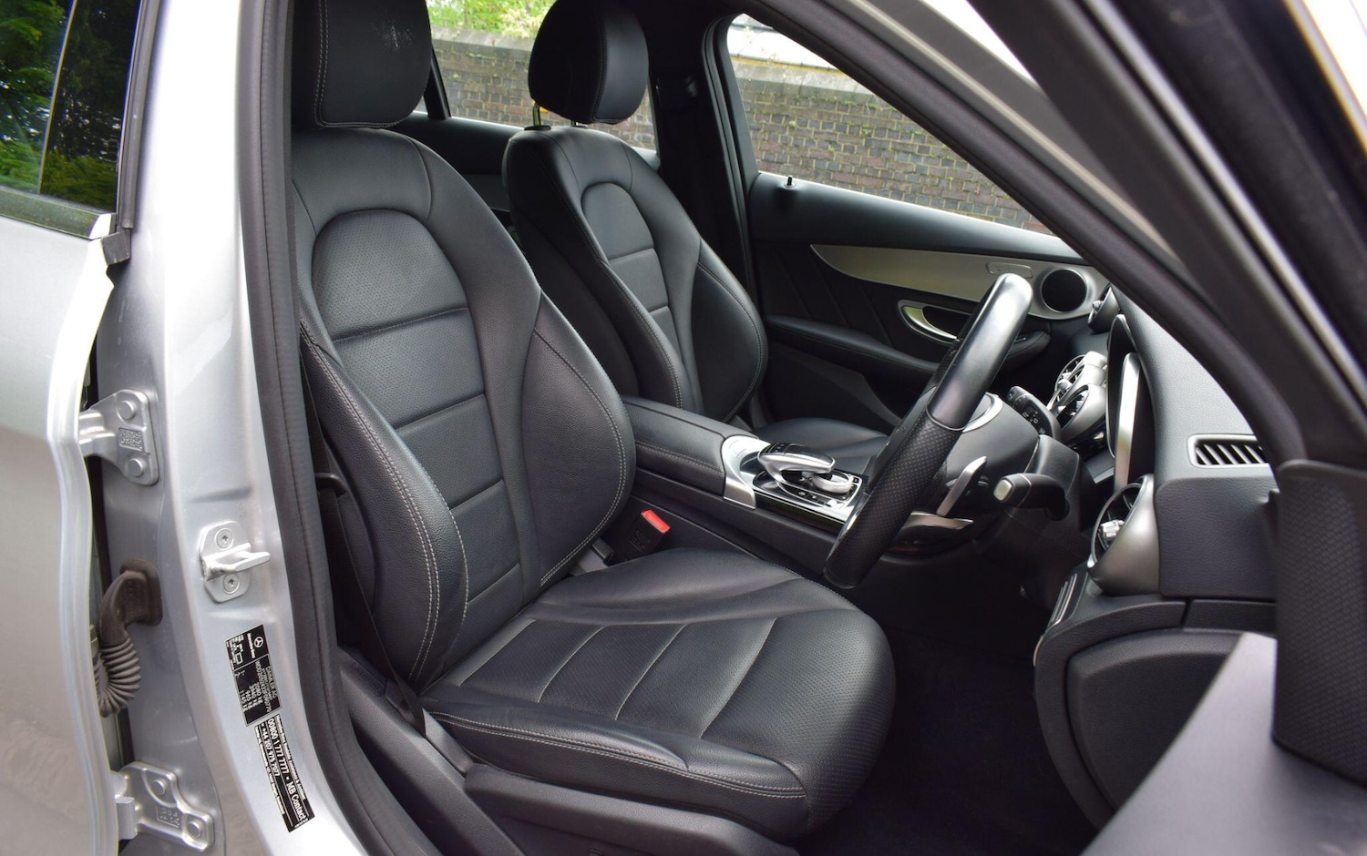 Used Mercedes-Benz C Class 2015 for sale - 77559361: Photo 14