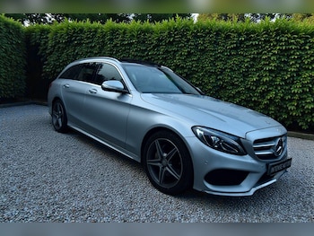 Used Mercedes-Benz C Class 2015 for sale - 77559361: Photo