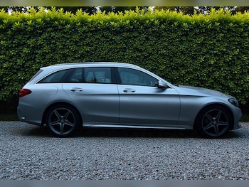 Used Mercedes-Benz C Class 2015 for sale - 77559361: Photo