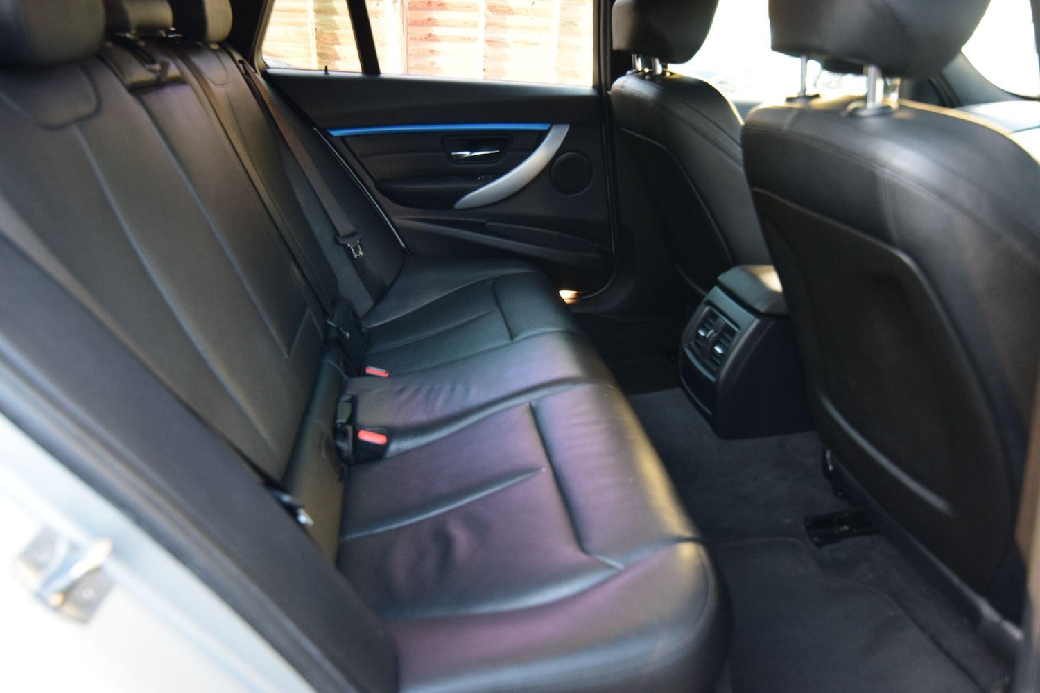 Used BMW 3 Series 2017 for sale - 77074192: Photo 22