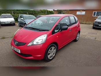 Used Honda Jazz 2010 for sale - 75921788: Photo