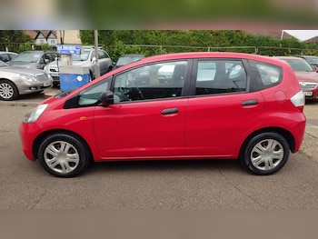 Used Honda Jazz 2010 for sale - 75921788: Photo