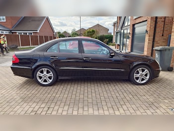 Used Mercedes-Benz E-Class 2007 for sale - 75982091: Photo