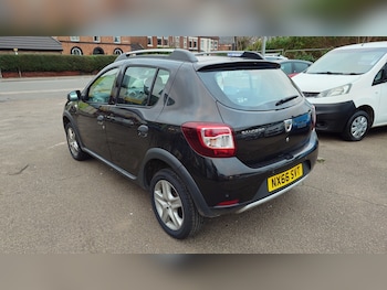 Used Dacia Sandero Stepway 2016 for sale - 75931514: Photo