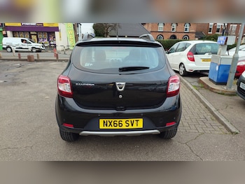 Used Dacia Sandero Stepway 2016 for sale - 75931514: Photo