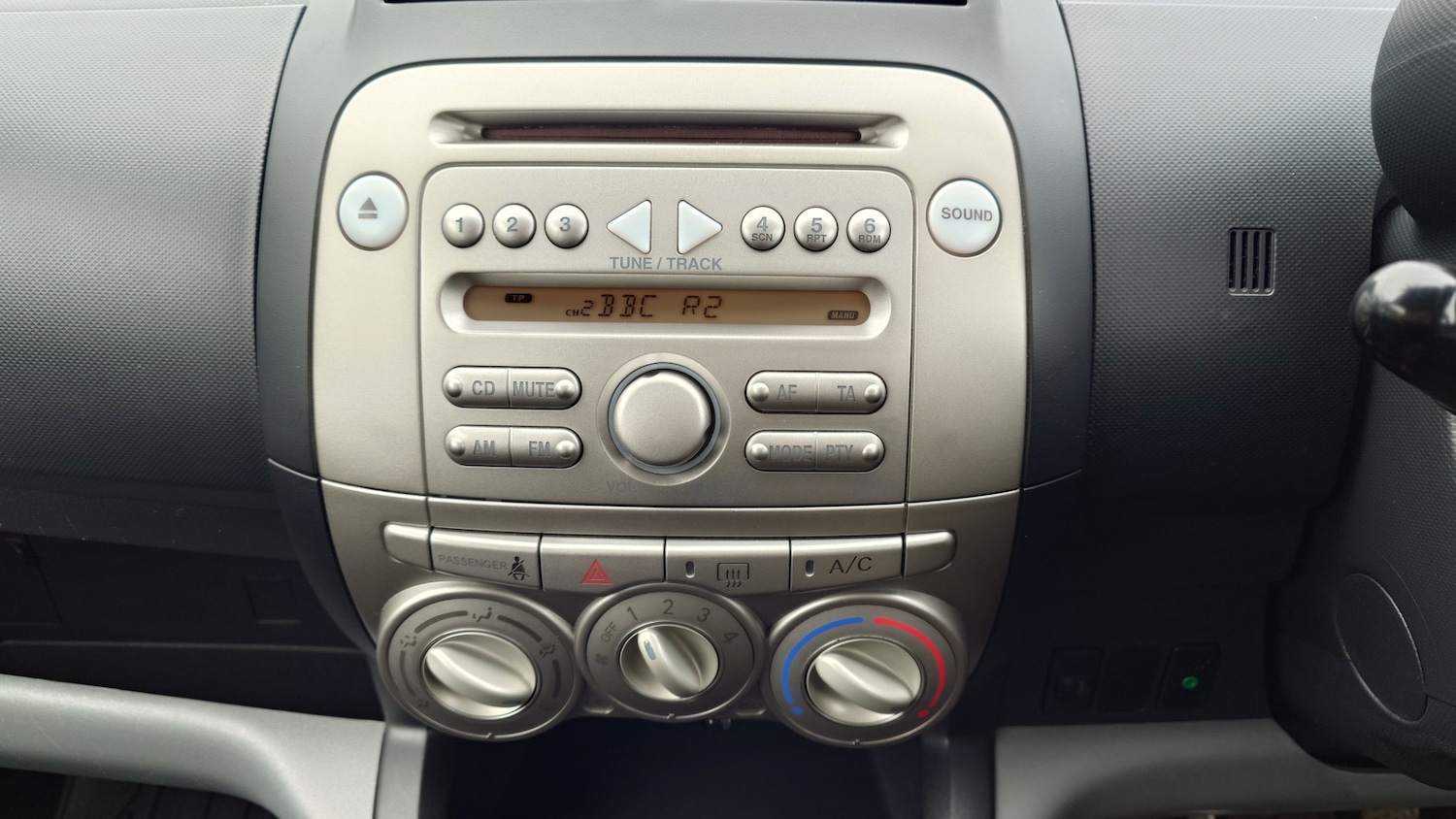 Used Daihatsu Sirion 2008 for sale - 77760561: Photo 13