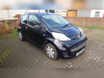 Used Peugeot 107 2010 for sale - 77690906: Photo