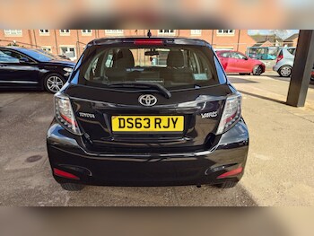 Used Toyota Yaris 2014 for sale - 78150395: Photo