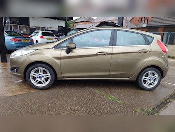 Used Ford Fiesta 2013 for sale - 79579852: Photo