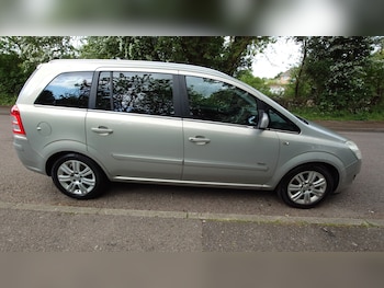 Used Vauxhall Zafira 2010 for sale - 75922138: Photo