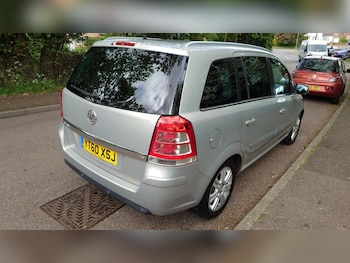 Used Vauxhall Zafira 2010 for sale - 75922138: Photo