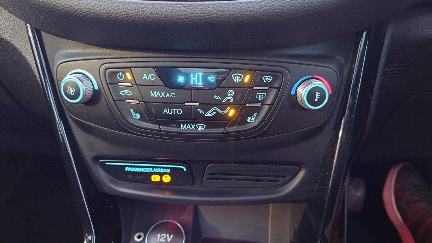 Used Ford B-MAX 2013 for sale - 77760445: Photo 18