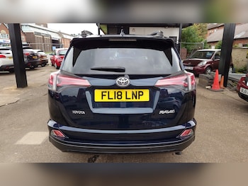 Used Toyota RAV4 2018 for sale - 78053357: Photo