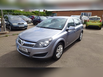 Used Vauxhall Astra 2011 for sale - 75920500: Photo