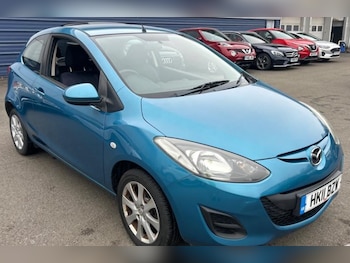 Used Mazda Mazda2 2011 for sale - 77760533: Photo