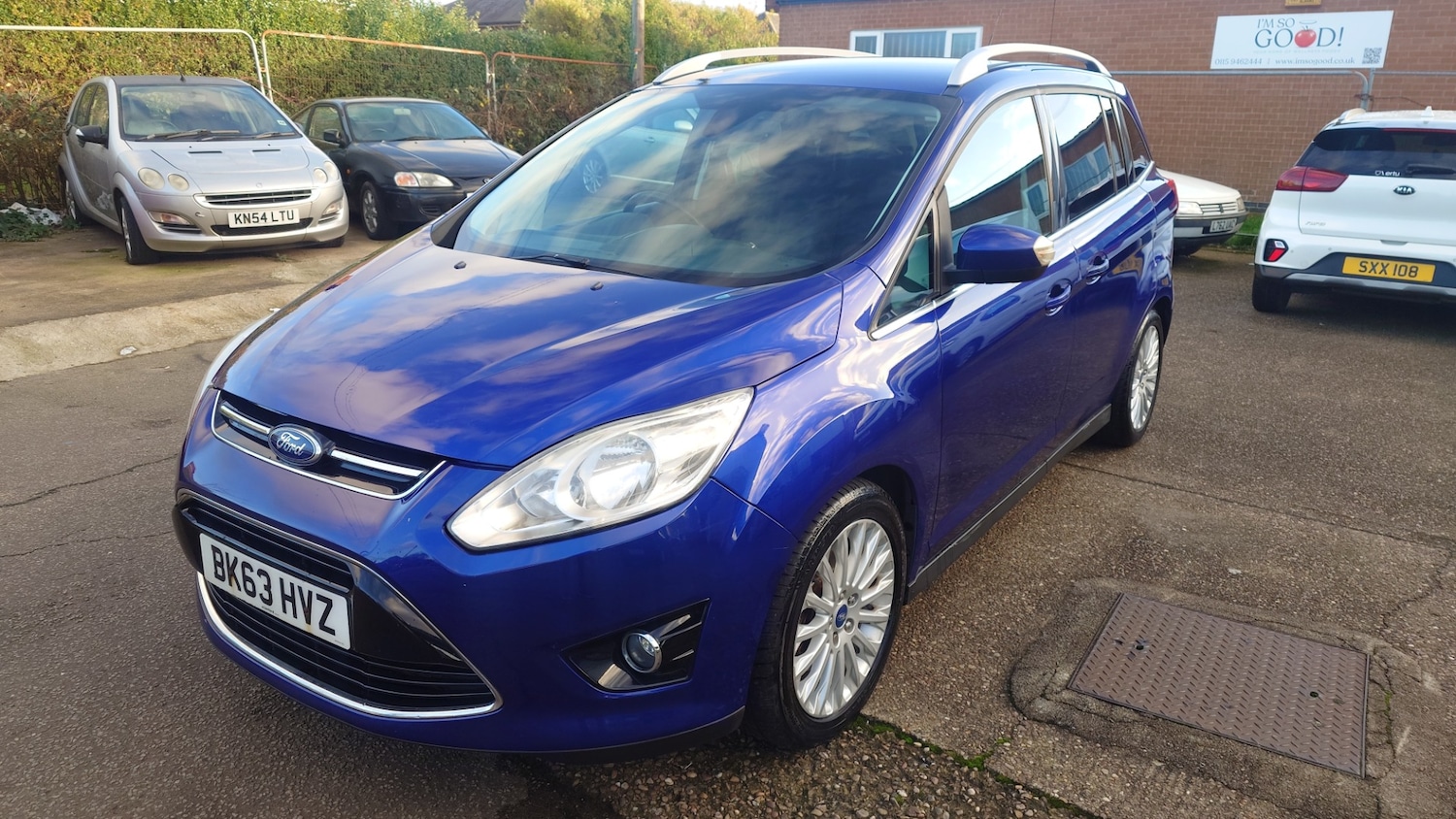 Used Ford Grand C-Max 2013 for sale - 76187328: Photo 2