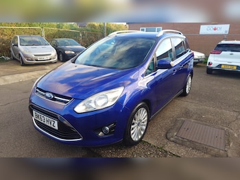 Used Ford Grand C-Max 2013 for sale - 76187328: Photo
