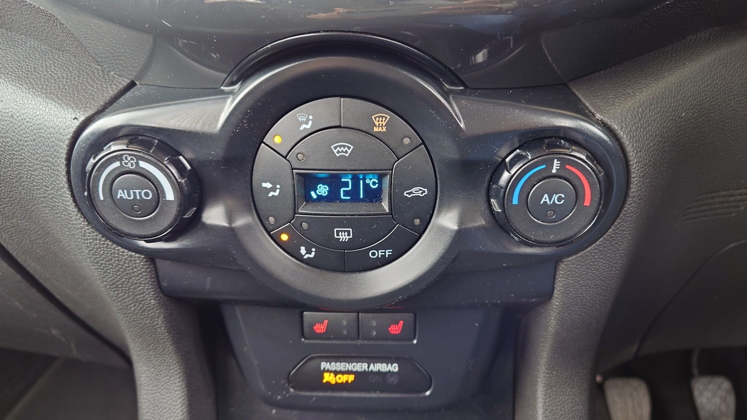 Used Ford Ecosport 2015 for sale - 77907005: Photo 18