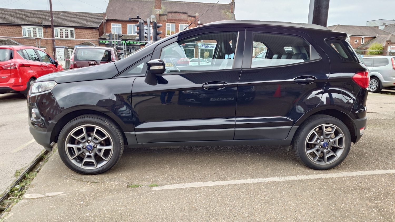 Used Ford Ecosport 2015 for sale - 77907005: Photo 8