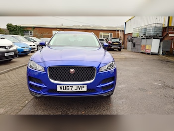 Used Jaguar F-Pace 2017 for sale - 79596382: Photo