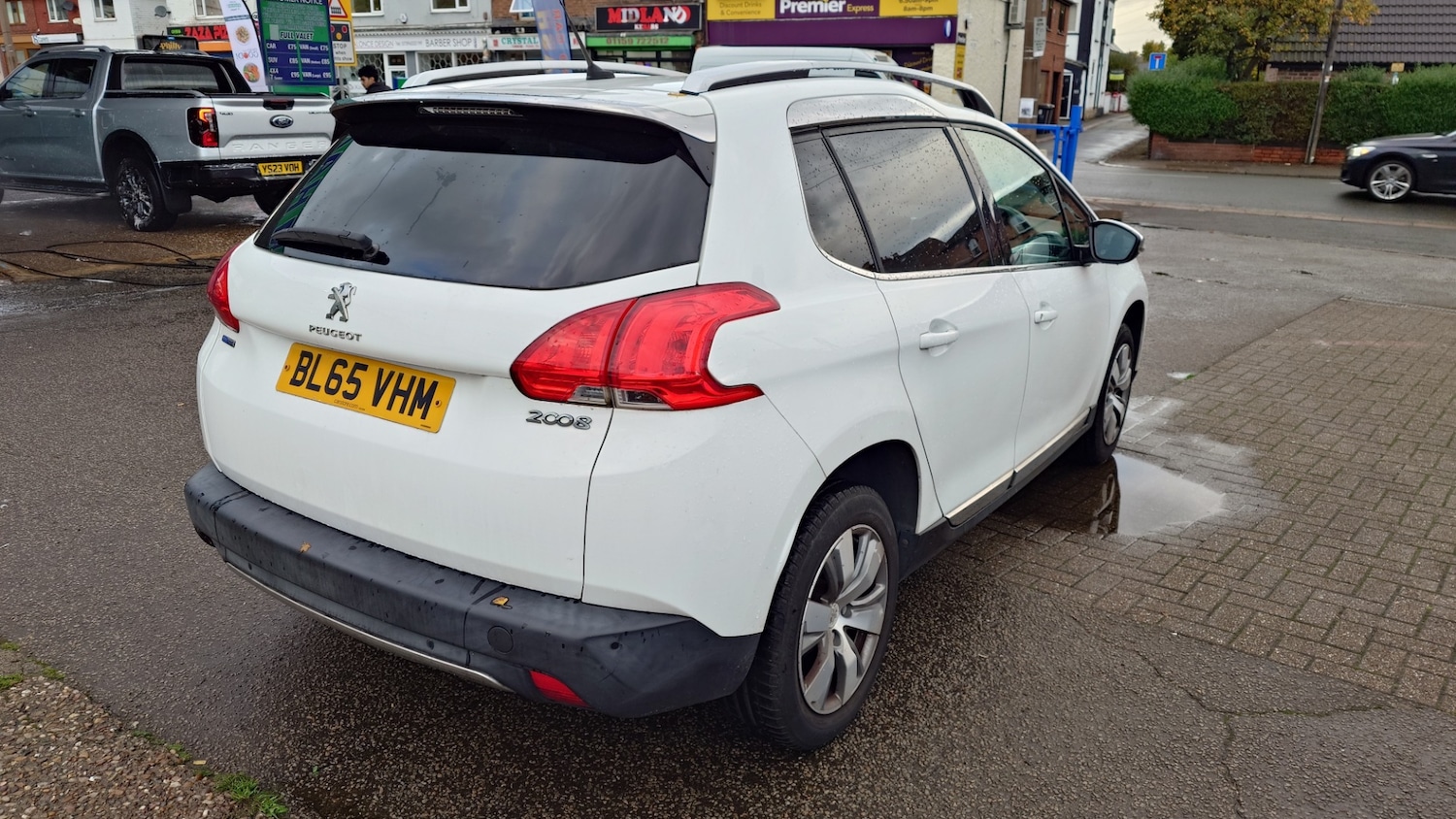 Used Peugeot 2008 2015 for sale - 76211077: Photo 7