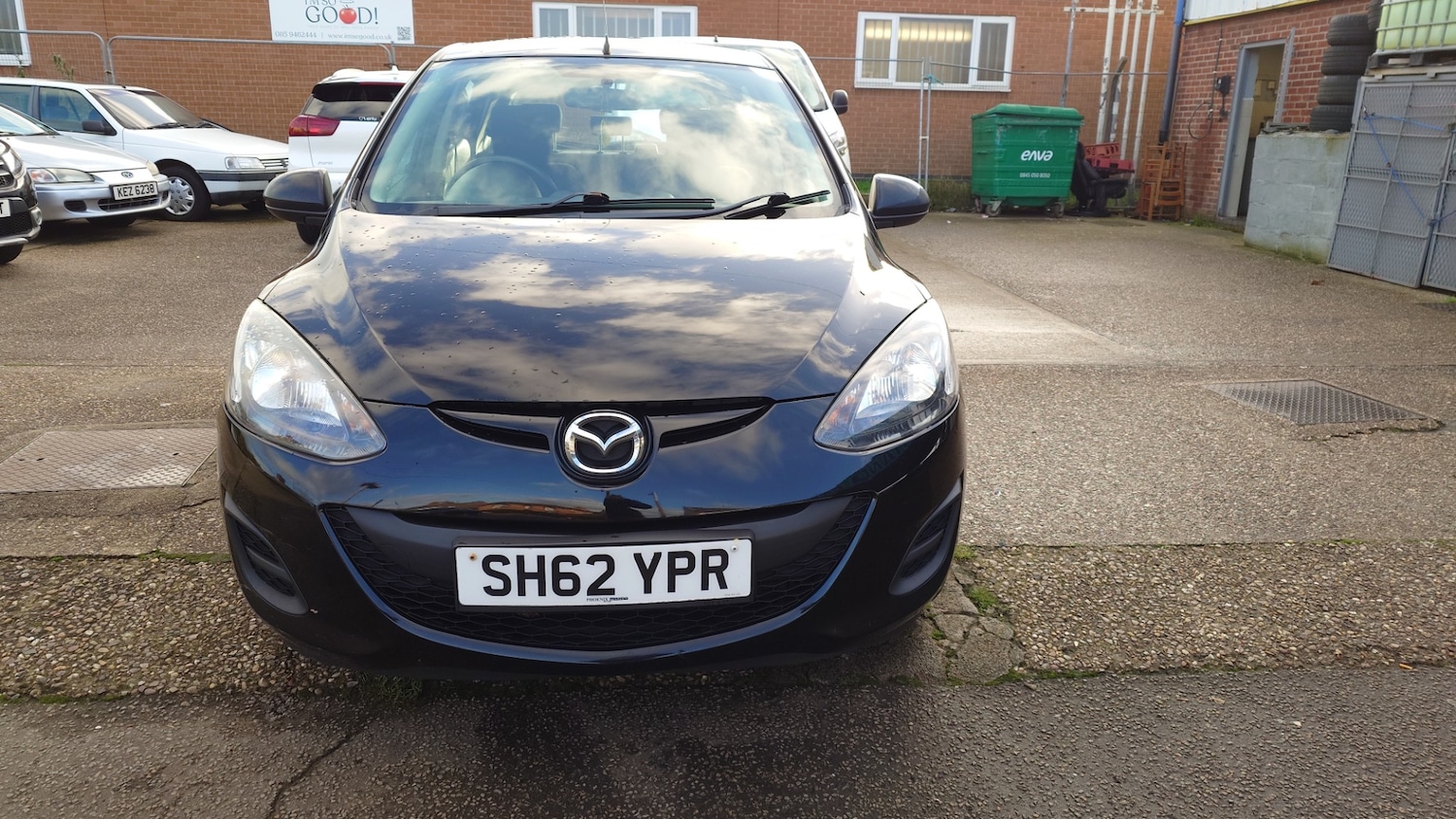 Used Mazda Mazda2 2012 for sale - 76975397: Photo 3