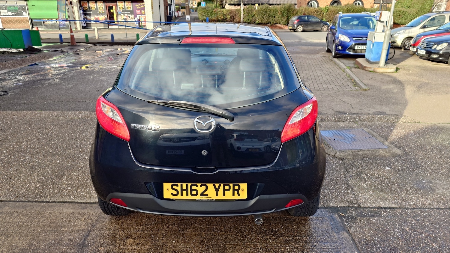 Used Mazda Mazda2 2012 for sale - 76975397: Photo 6