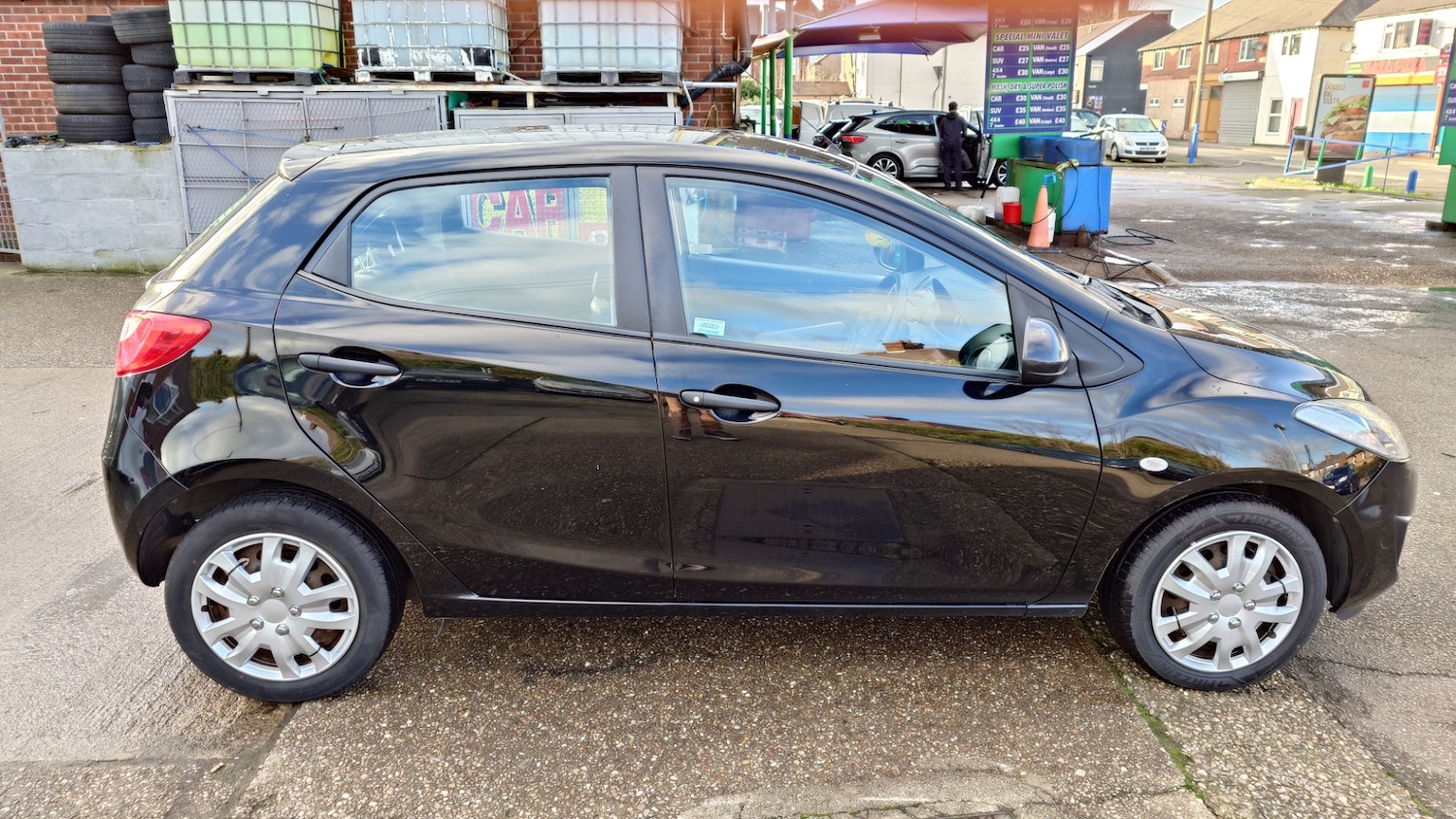 Used Mazda Mazda2 2012 for sale - 76975397: Photo 8