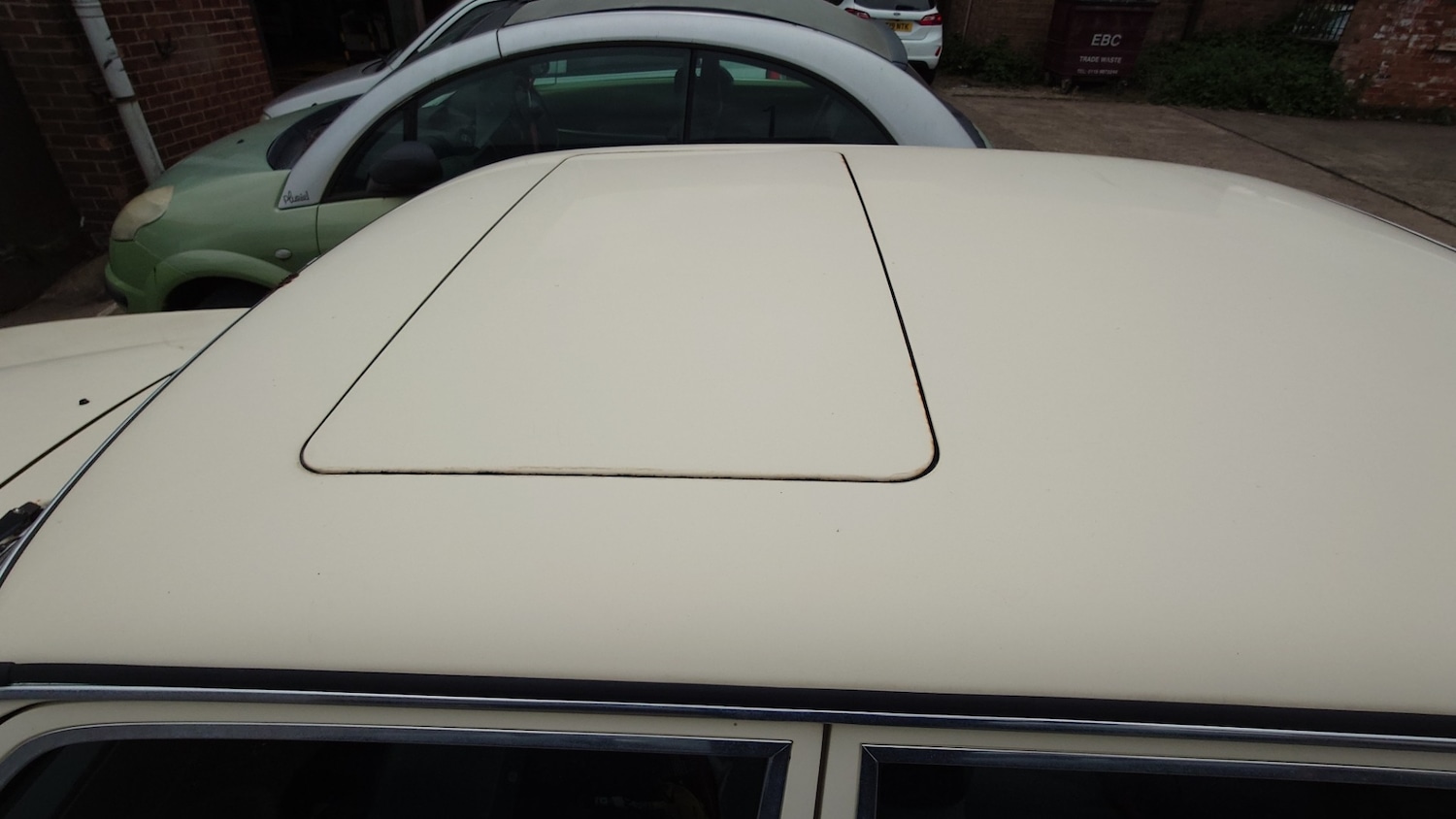Used Mercedes-Benz 200 1983 for sale - 76063859: Photo 12