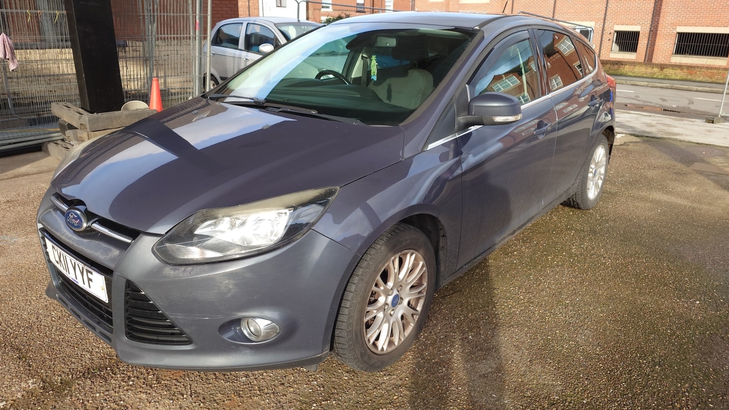 Used Ford Focus 2011 for sale - 77495100: Photo 2