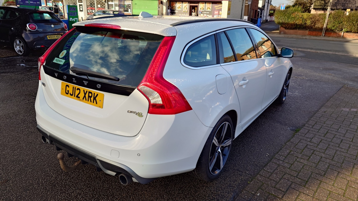 Used Volvo V60 2012 for sale - 76975400: Photo 7