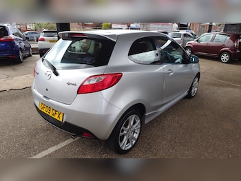 Used Mazda Mazda2 2009 for sale - 78170058: Photo