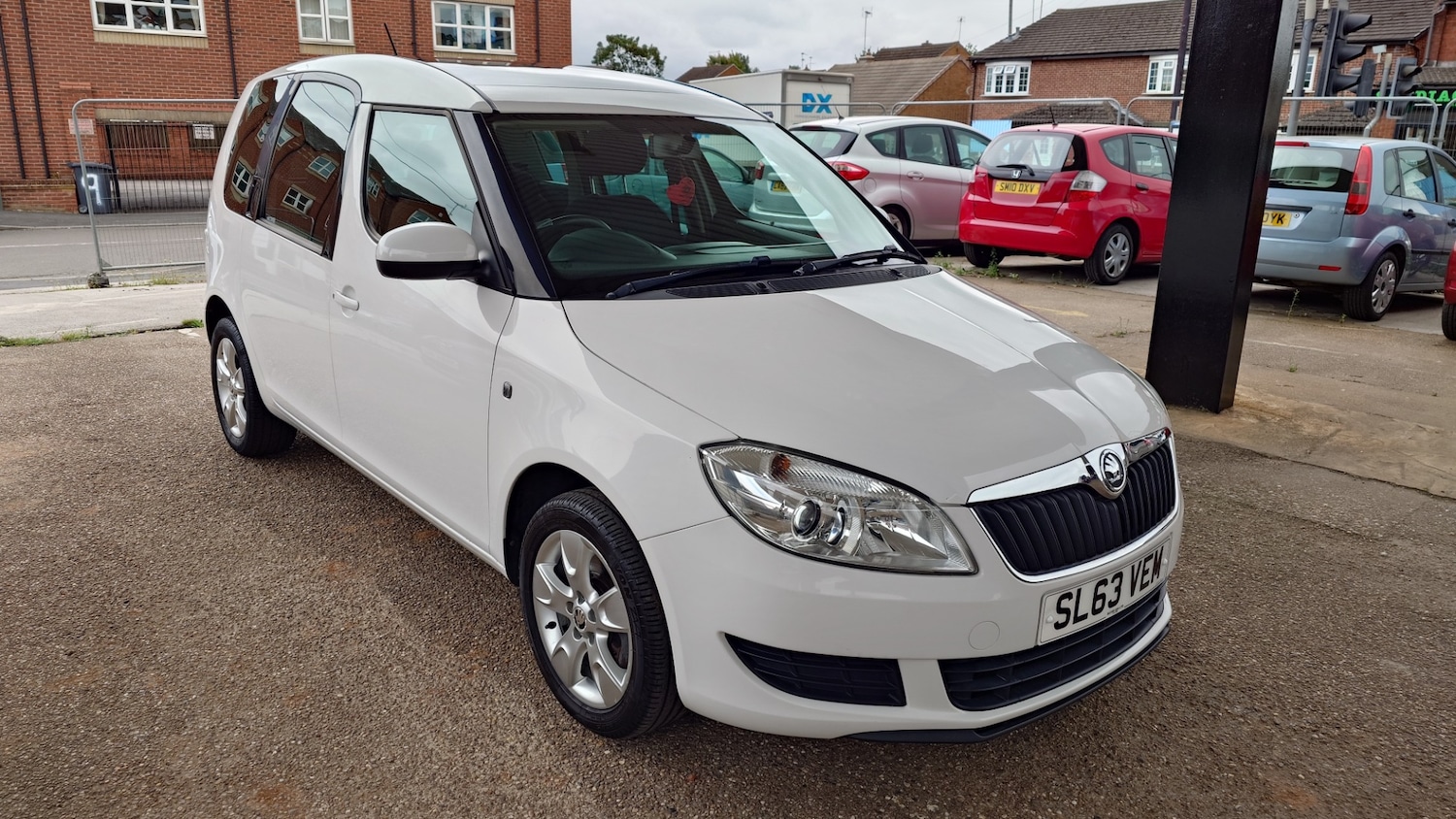 Used Skoda Roomster 2013 for sale - 76968542: Photo 1