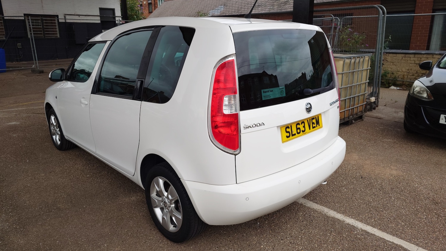 Used Skoda Roomster 2013 for sale - 76968542: Photo 5