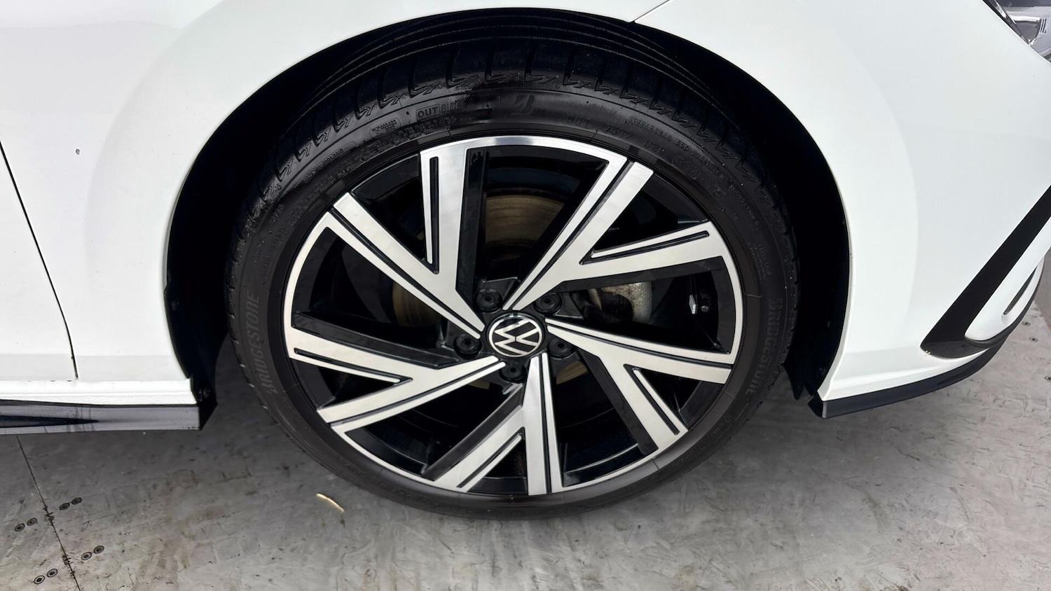 Used Volkswagen Golf 2024 for sale - 77602930: Photo 5