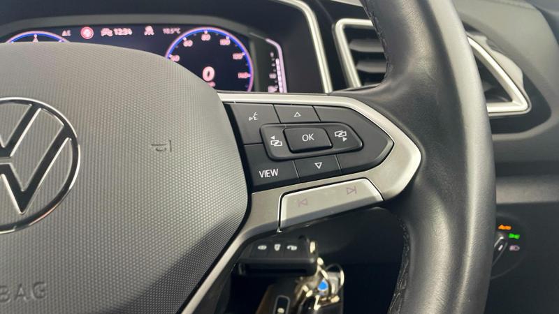 Used Volkswagen T-Roc 2024 for sale - 76244846: Photo 21