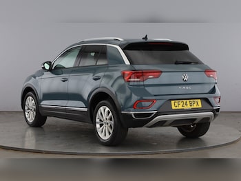 Used Volkswagen T-Roc 2024 for sale - 78791745: Photo