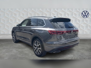 Used Volkswagen Touareg undefined for sale - 79525237: Photo