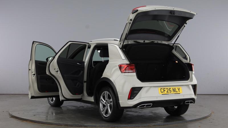 Used Volkswagen T-Roc 2025 for sale - 76244751: Photo 11