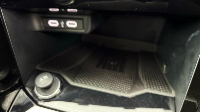 Used Volkswagen T-Roc 2025 for sale - 76244751: Photo 25